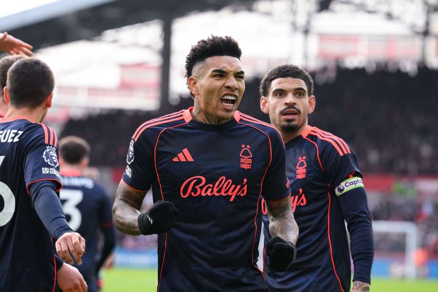 Dyche delighted seeing Forest strikers both score in win at Brentford Dyche delighted seeing Forest strikers both score in win at Brentford