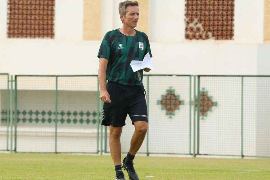 Alexandre Santos, treinador do Sfaxien