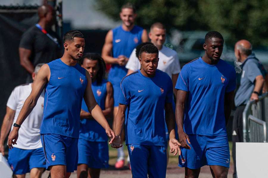 Saliba et Upamecano ménagés à trois jours de France-Espagne Saliba et Upamecano ménagés à trois jours de France-Espagne