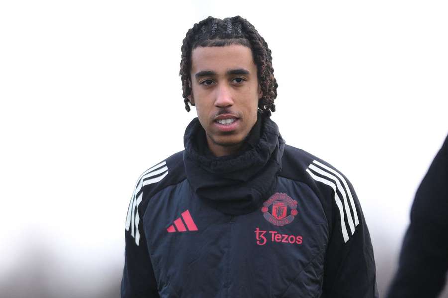 Yoro, defesa do Manchester United