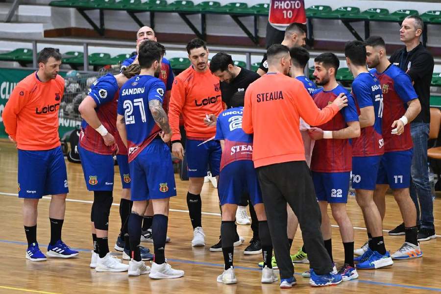 CSA Steaua Bucureşti a pierdut acasă în sferturile EHF European Cup