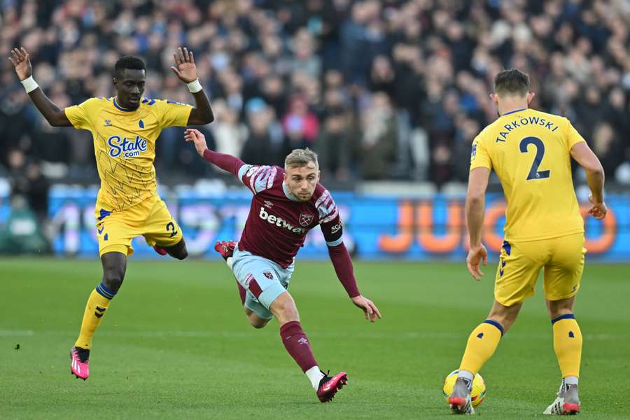 Premier League, De Zerbi pareggia a Leicester, il West Ham rialza finalmente la testa Premier League, De Zerbi pareggia a Leicester, il West Ham rialza finalmente la testa