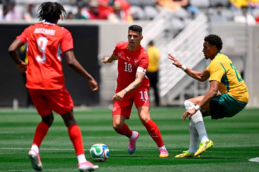 Granit Xhaka am Ball Granit Xhaka am Ball