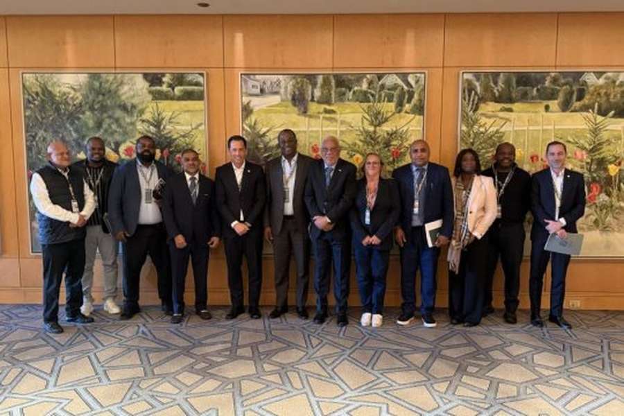 Pedro Proença e Rui Caeiro na Assembleia Geral da UFFLP no Canadá