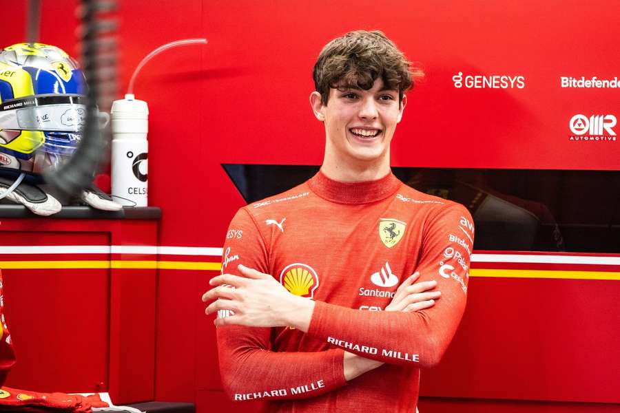 Bearman se formou na academia de pilotos da Ferrari