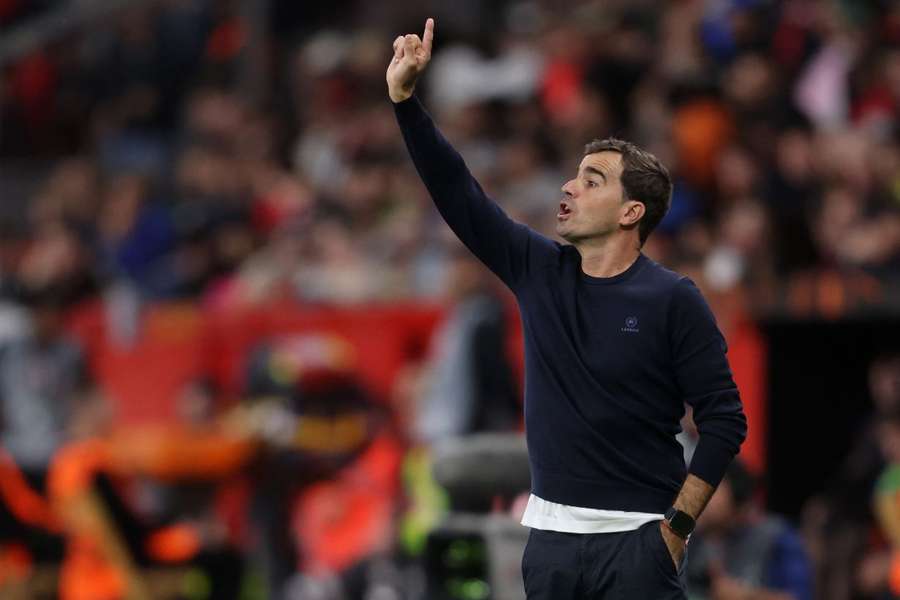 Martínez an der Seitenlinie