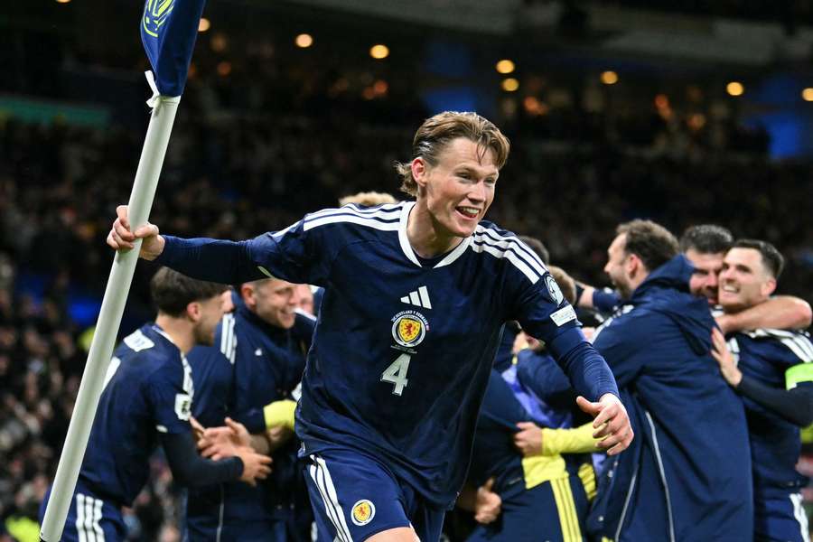 A Escócia escreveu uma página linda do futebol nesta terça-feira (18) A Escócia escreveu uma página linda do futebol nesta terça-feira (18)