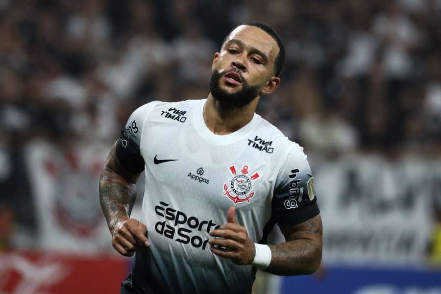 Memphis Depay participará da Sul-Americana pela segunda vez em sua carreira