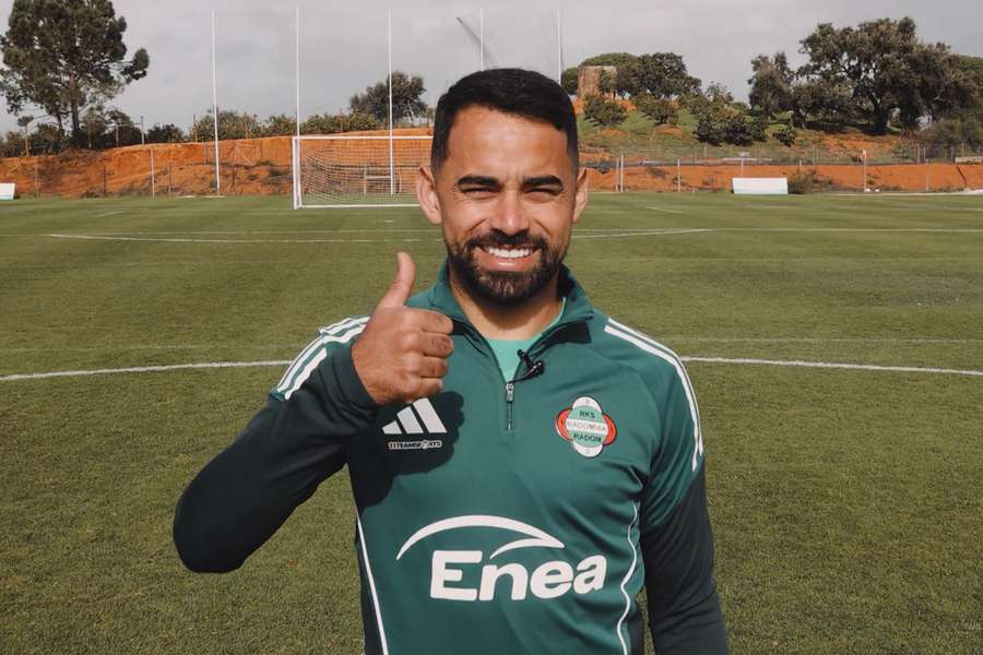 Luquinhas já se juntou ao Radomiak no estágio em Portugal