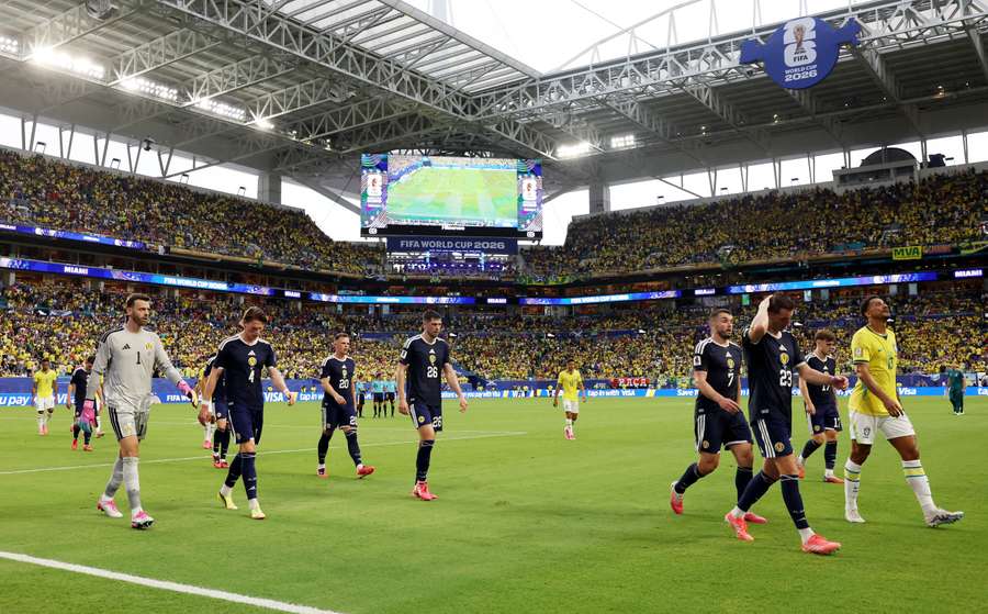 Hard Rock Stadium recebeu o duelo entre Escócia e Brasil