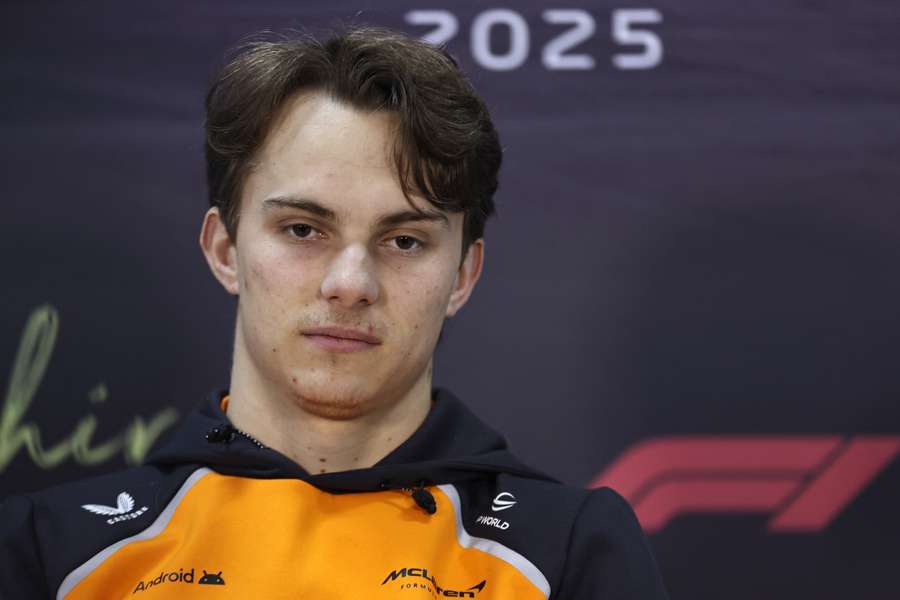 Oscar Piastri renueva con McLaren.