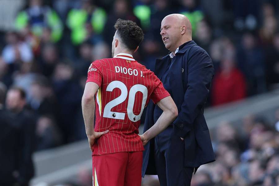 Arne Slot spoke about Diogo Jota