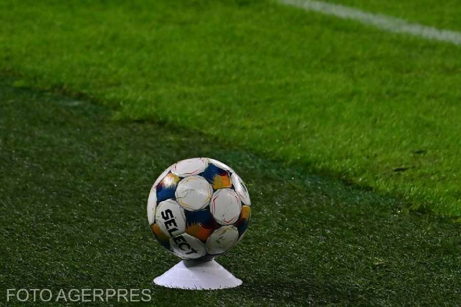 Mingea oficială de joc din Superligă Mingea oficială de joc din Superligă