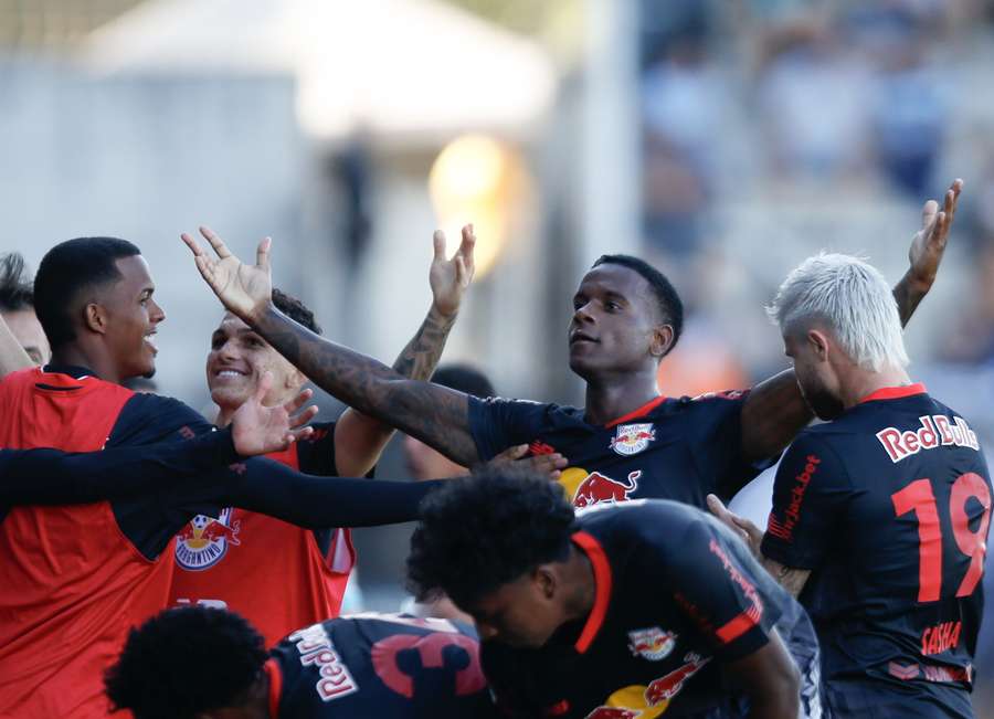 Helinho foi um dos alvos do Bragantino pensando no médio e longo prazo