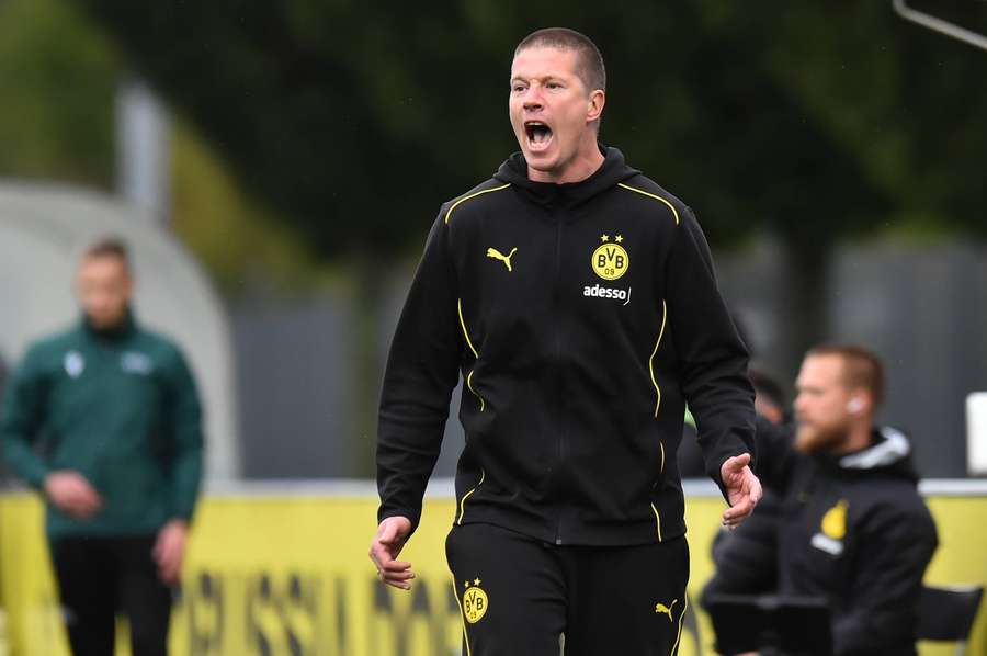 Tullberg ist aktuell Trainer der U19 des BVB.