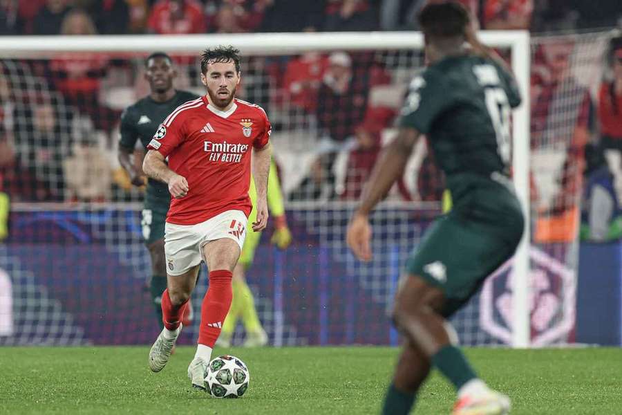 Orkun Kokçu prestes a estrear-se na Turquia