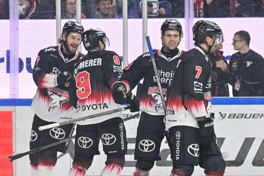 Die Kölner Haie schlugen Mannheim mit 3:2 nach Penaltyschießen