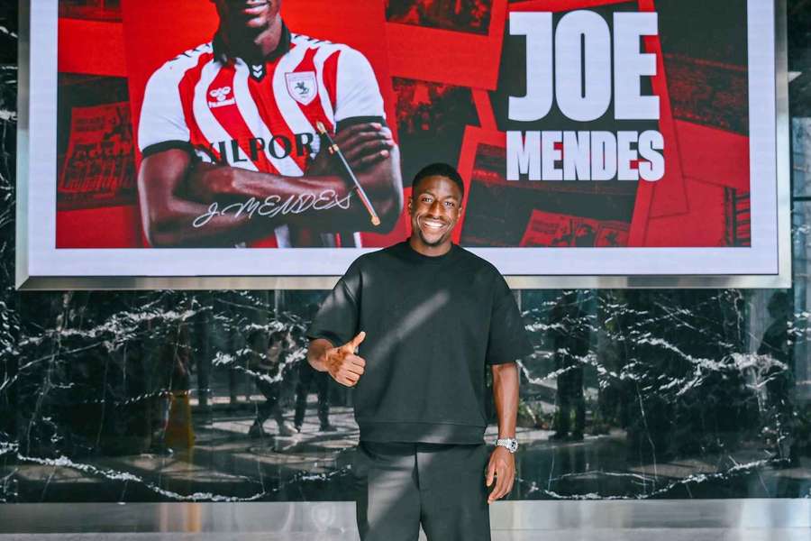 Joe Mendes oficializado no Samsunspor