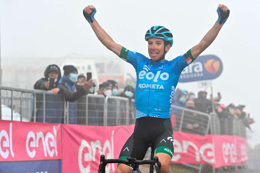 Lorenzo Fortunato, vainqueur d'étape sur le Giro 2021
