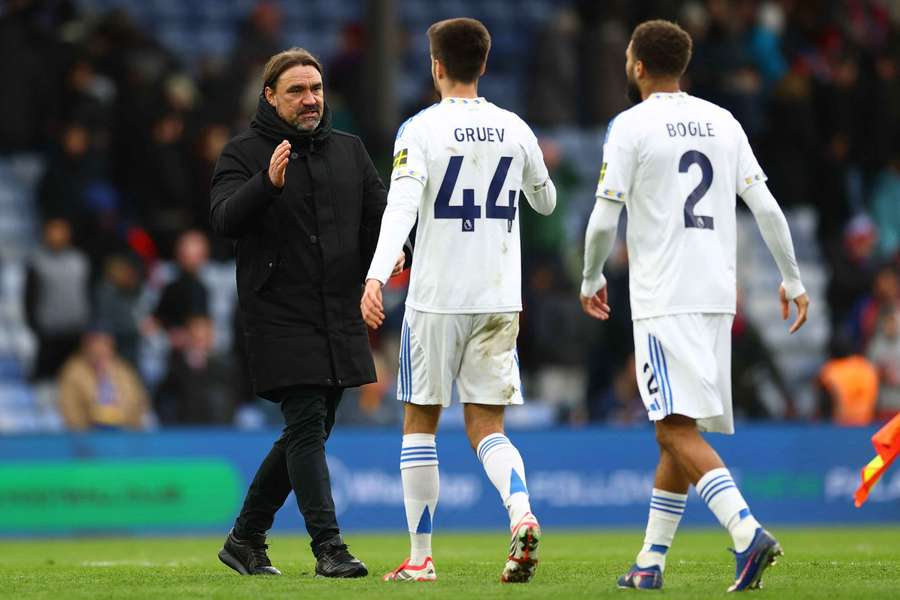Farke dubs Leeds draw at Palace "a priceless point" Farke dubs Leeds draw at Palace "a priceless point"