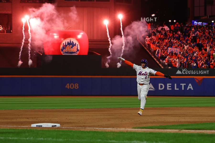 Francisco Alvarez scoort op de grand slam van Francisco Lindor