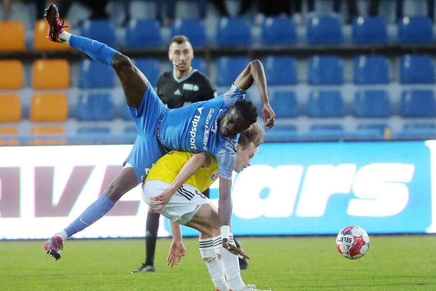 Vlašim doplácí ve druhé lize na velké chyby v defenzivě.