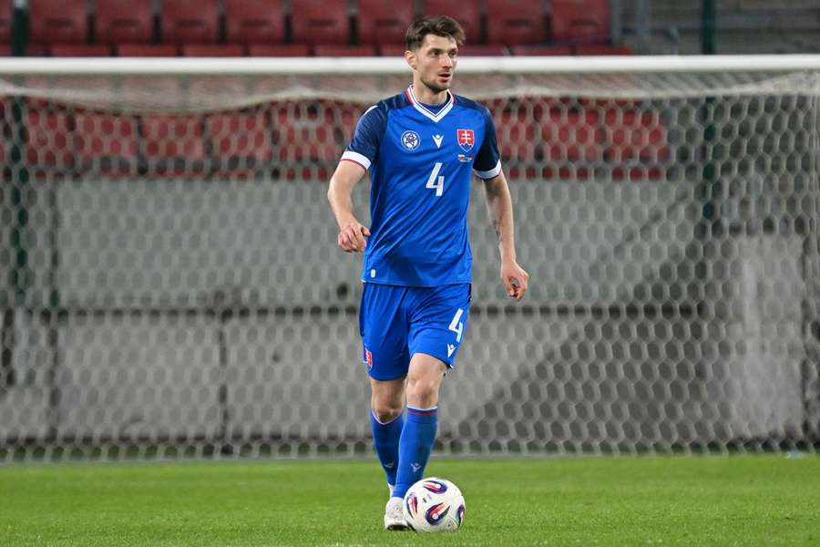 Slováci nastúpia proti jednému z favoritov Eura.
