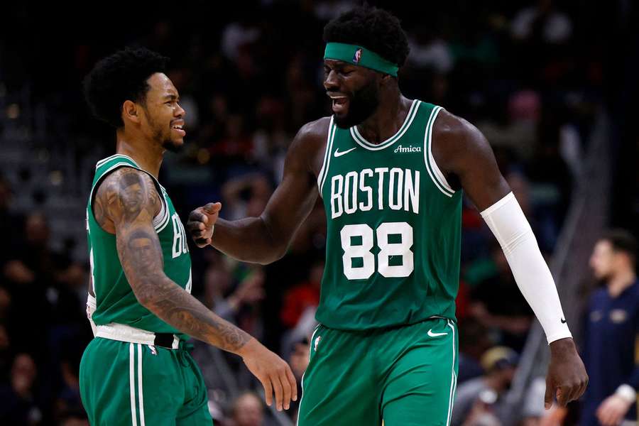 Neemias voltou a fazer parte do cinco inicial Neemias voltou a fazer parte do cinco inicial