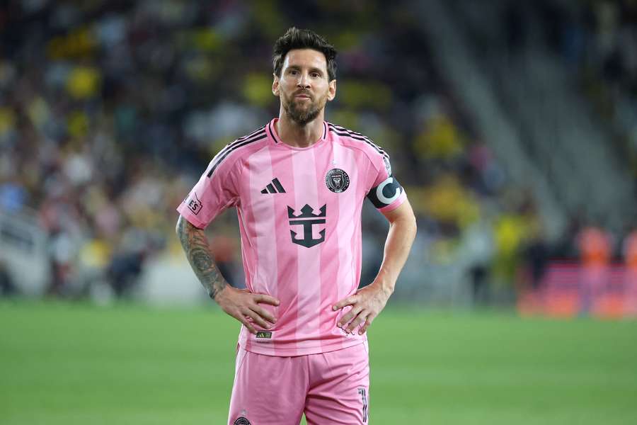 Messi strelil už 21. gól v sezóne. Messi strelil už 21. gól v sezóne.