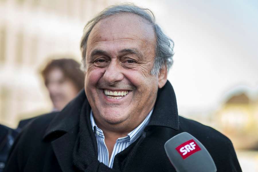 Michel Platini má důvod k úsměvu.