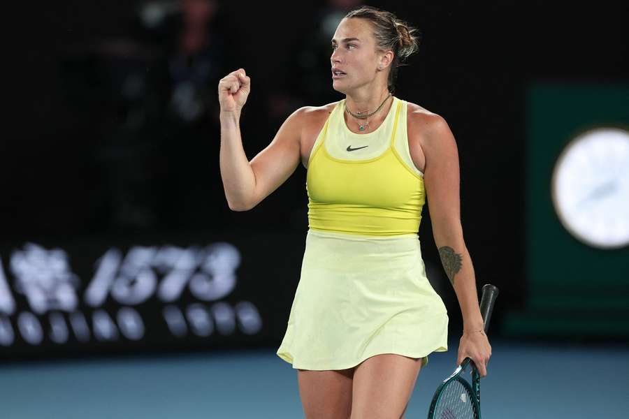 Aryna Sabalenková bude v sobotu v Melbourne útočiť na hetrik.