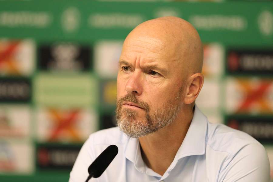 Erik ten Hag vymení trénovanie za pozíciu technického riaditeľa. Erik ten Hag vymení trénovanie za pozíciu technického riaditeľa.