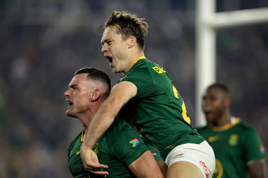 South Africa scored six tries against Scotland