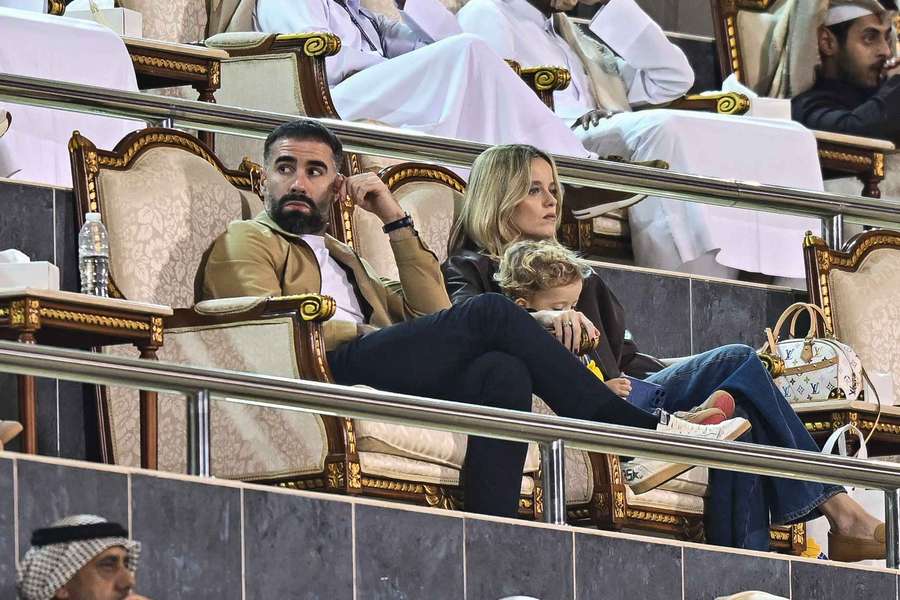 Carvajal, en el palco del Al-Gharafa, el equipo de Joselu