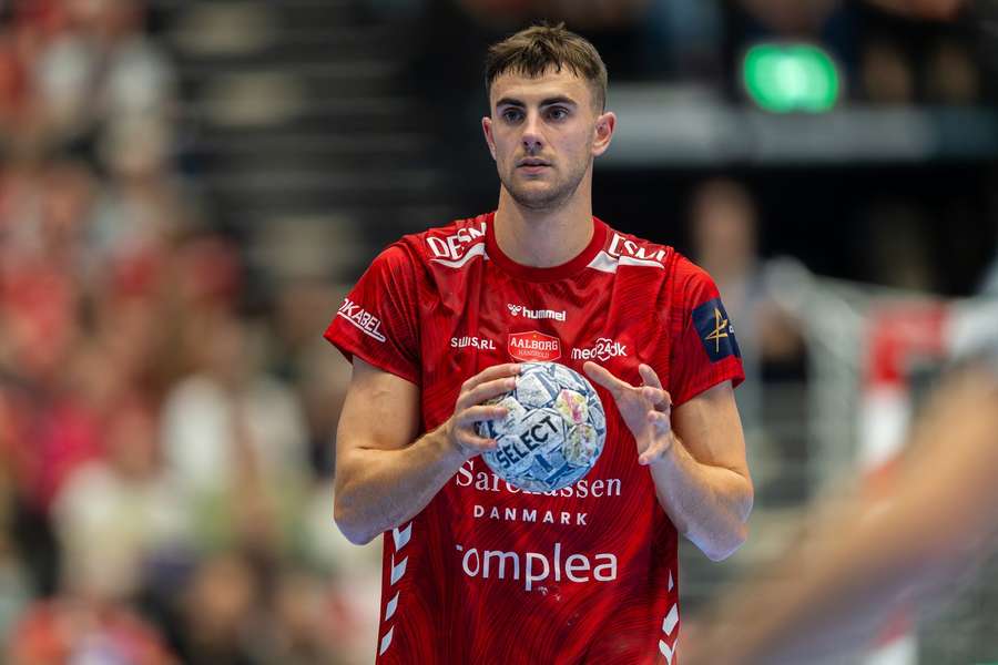 Mads Hoxer in action for Aalborg against Celje Mads Hoxer in action for Aalborg against Celje