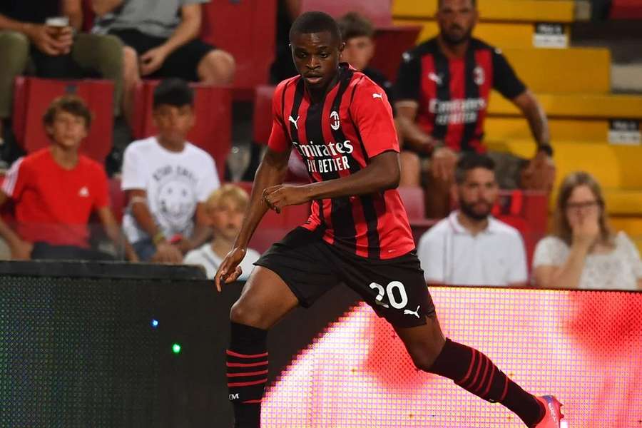 Pierre Kalulu soma 37 jogos pelo AC Milan esta época