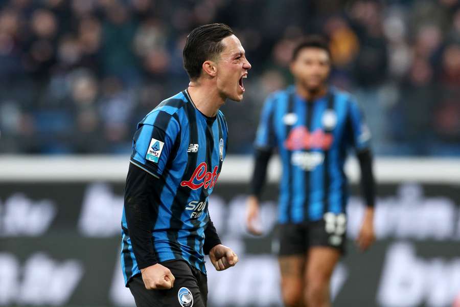 Raspadori celebrates goal