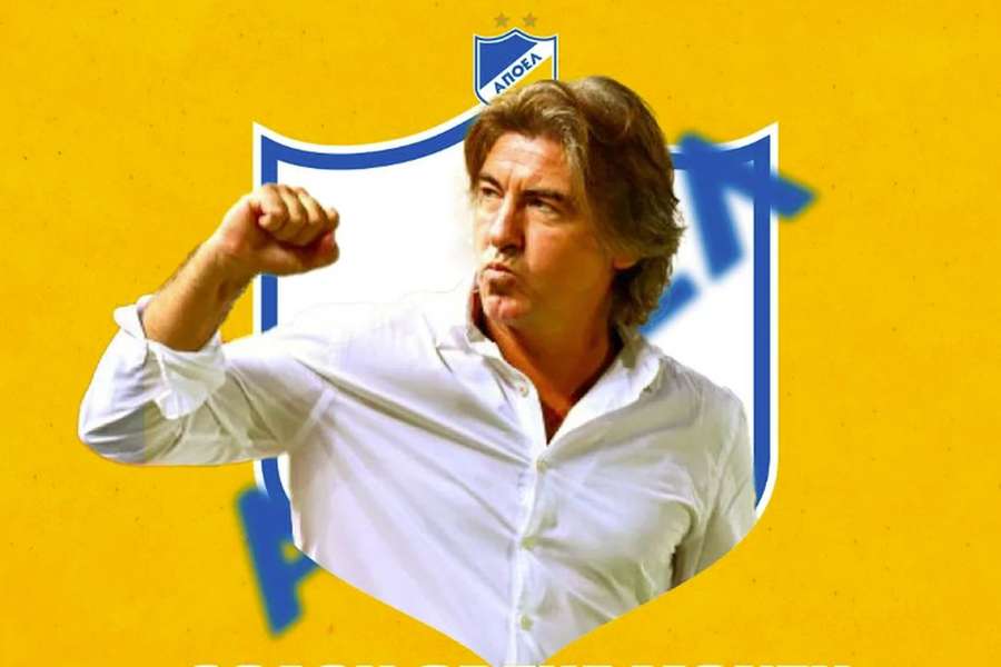 Ricardo Sá Pinto lidera o campeonato cipriota pelo APOEL