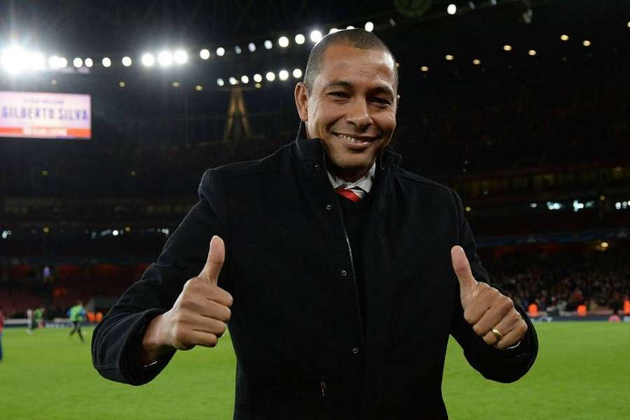 Exclusif - Gilberto Silva : "Arsenal doit rester leader pour faire baisser la pression"