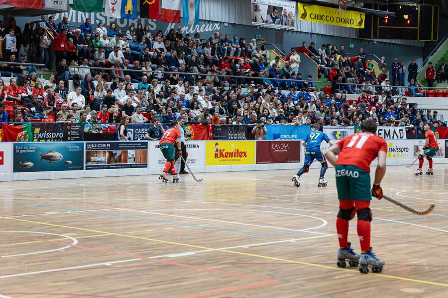 Pavilhão cheio para ver a seleção portuguesa