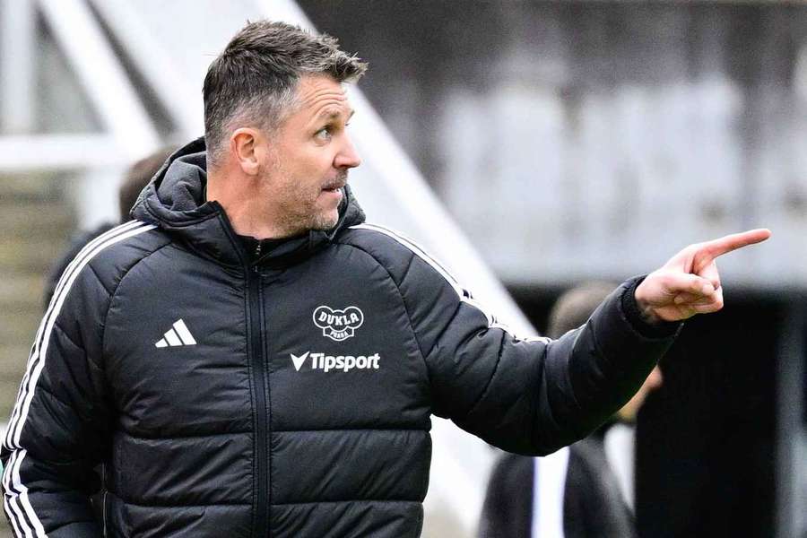 Trenér pražské Dukly David Holoubek
