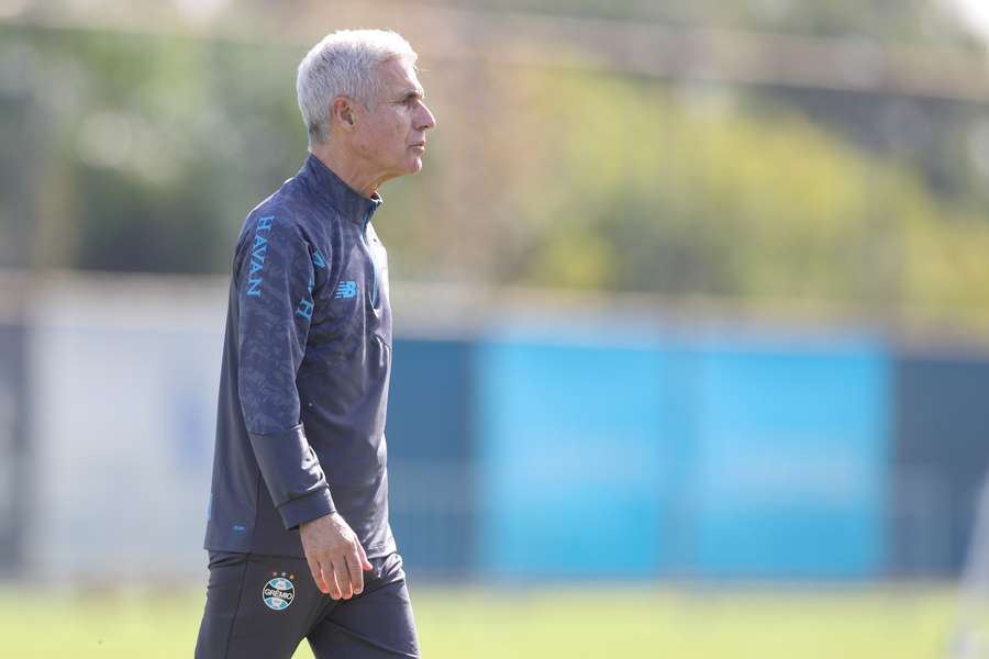 Grêmio de Luís Castro é vice-colocado do grupo