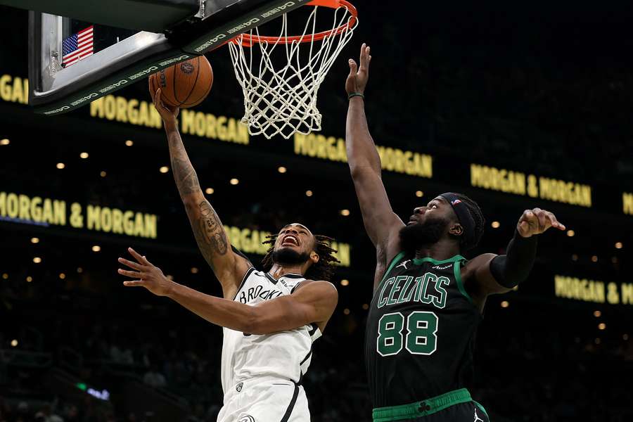 Neemias Queta continua lesionado Neemias Queta continua lesionado