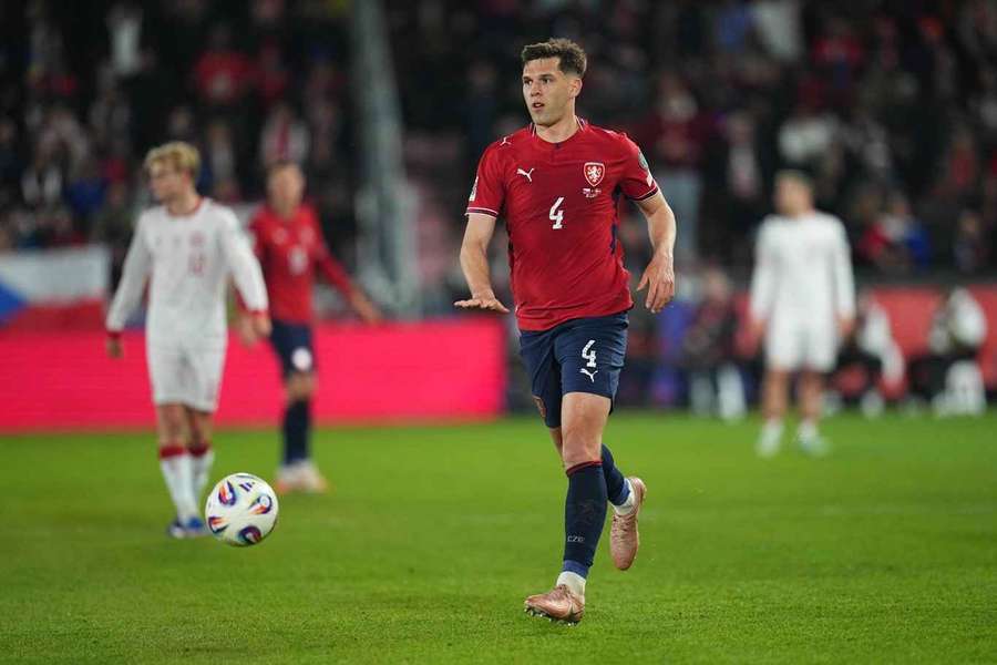 Robin Hranáč je klíčovým českým obráncem. Robin Hranáč je klíčovým českým obráncem.