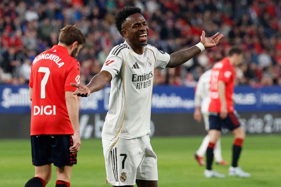 Vinícius Júnior tem contrato com o Real Madrid até 2027