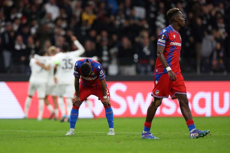 Viktorii Plzeň se v pohárové Evropě proti německým týmům nedaří. Viktorii Plzeň se v pohárové Evropě proti německým týmům nedaří.