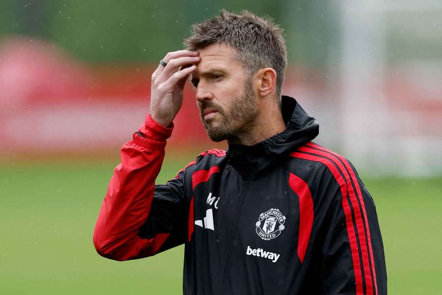 Michael Carrick during training Michael Carrick during training