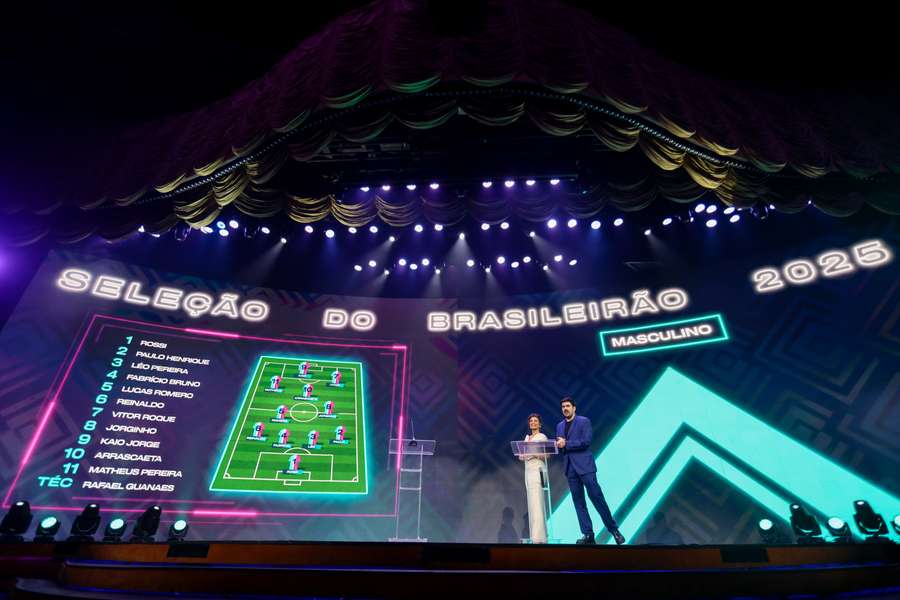 Evento no Rio de Janeiro premiou os melhores do Brasileirão 2025 Evento no Rio de Janeiro premiou os melhores do Brasileirão 2025