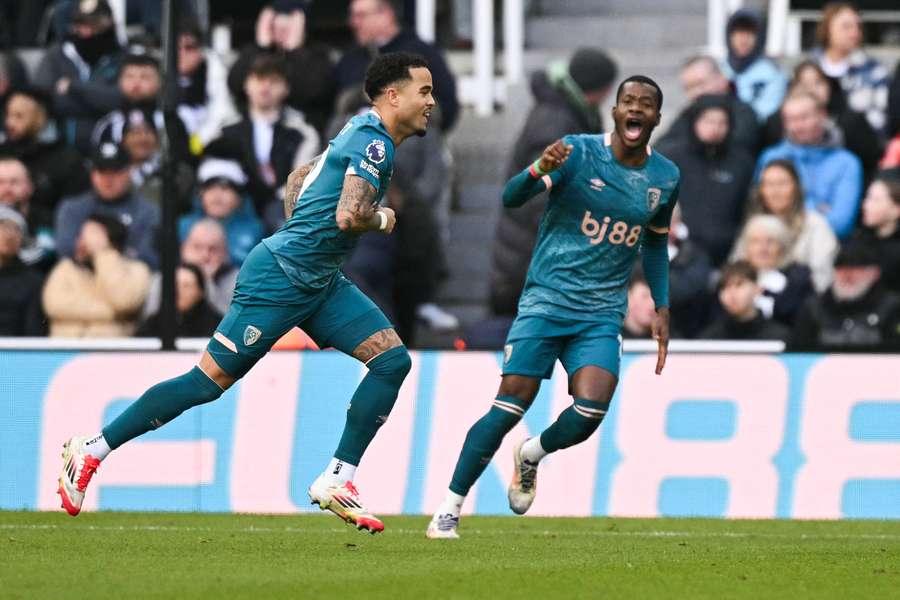 O Bournemouth atropelou o Newcastle fora de casa