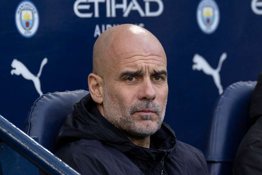 Guardiola si znovu stěžoval na rozhodčí.